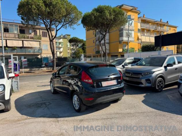 FORD Fiesta 1.4 TDCi 68CV 5 porte Titanium rif. 23949135 - Foto 4
