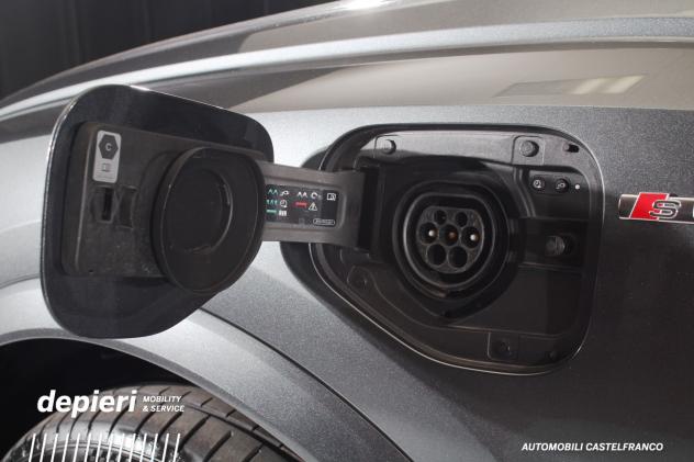 Audi Q3 Sportback Q3 Sportback 45 TFSIe Stronic Identity Black Plug-in PHEV - Foto 7