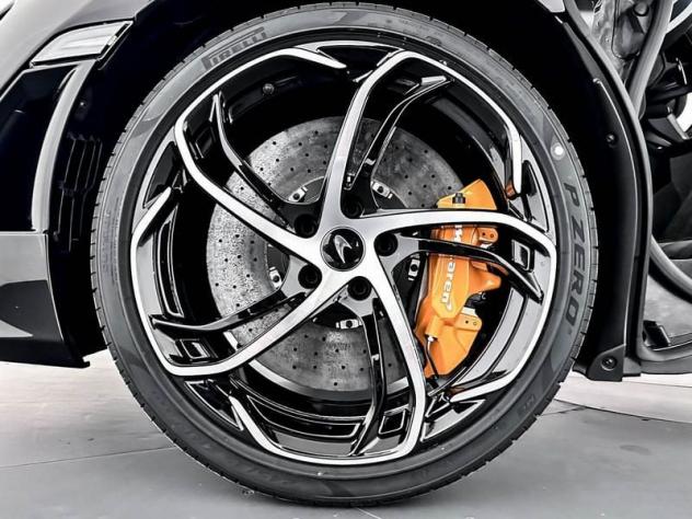 McLaren 750S 4.0 V8 Coupe Performance MY27 - McLaren Milano - Foto 7