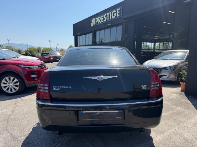 Chrysler 300C 3.0 V6 CRD cat DPF Sedan - Foto 5