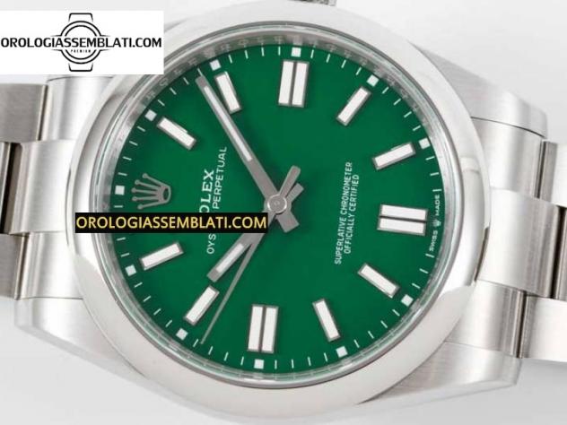 Rolex Replica OYSTER PERPETUAL 41MM 124300 1:1 BEST EDITION ACCIAIO 904L QUADRANTE VERDE SU BRACCIALE SS 3230 - Foto 3