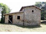Bagnoregio - Vendesi casale al grezzo con annesso  corte