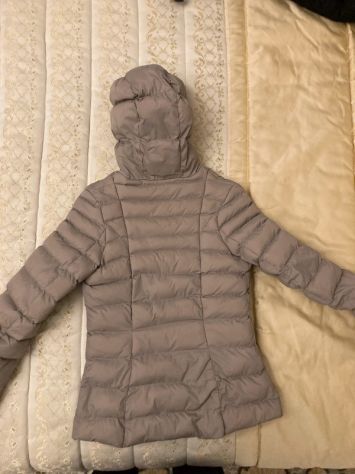 PIUMINO GIUBBOTTO DONNA CORTO ADERENTE CON CAPPUCCIO SPORTIVO NEW AGE NYLON - Foto 7
