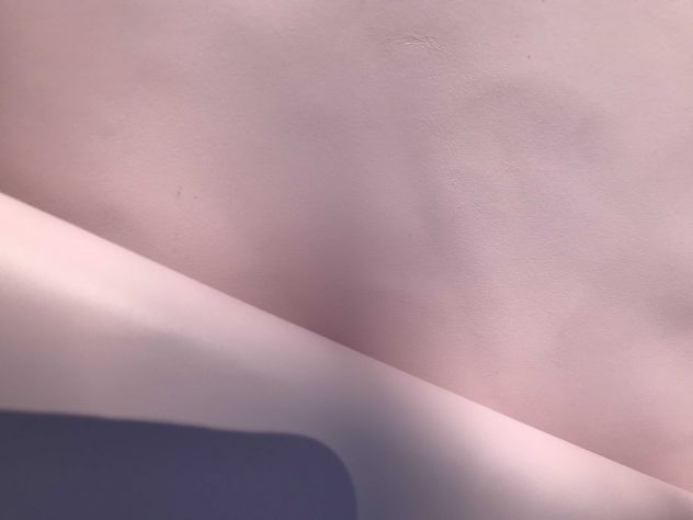 Pelle di vitello nappato violetto – V40 - Foto 4