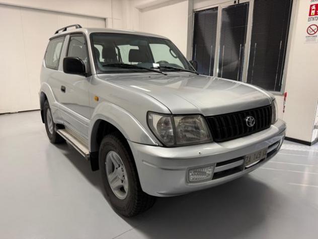 TOYOTA Land Cruiser 3.0 Tdi D-4D cat 3 porte KDJ90*TRAINO* rif. 24001480 - Foto 3