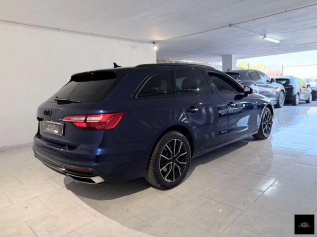 AUDI - A4 Avant - 35 TDI S tronic Design - Foto 9