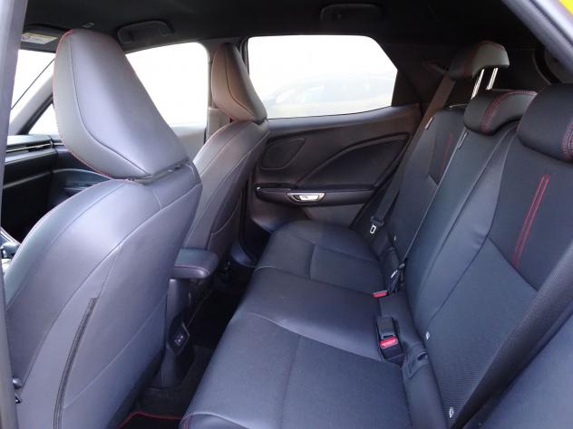 Lexus LBX Hybrid Emotion - Foto 8