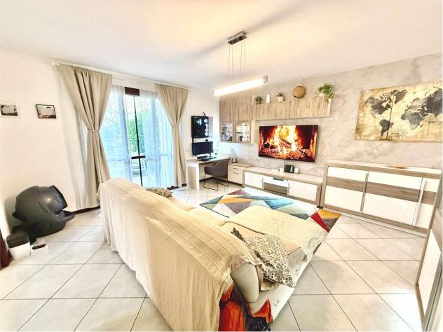 V0321 - BOMPORTO, A 300MQ DAL CENTRO, MAISONETTE CON AMPIO GIARDINO, SPAZIOSA ZONA GIORNO, 2 CAMERE, 2 BAGNI