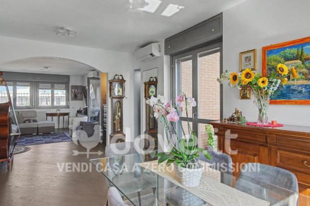 Attico / Mansarda di 176 m² con 5 locali e box auto in vendita a Milano - Foto 6