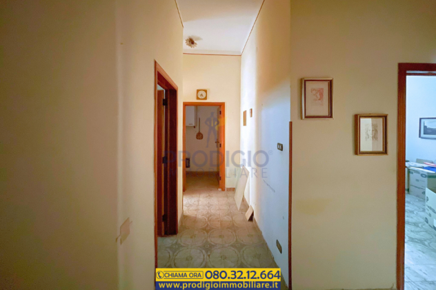 Comodo e personalizzabile trilocale a due passi dal porto in vendita a Molfetta - Foto 5