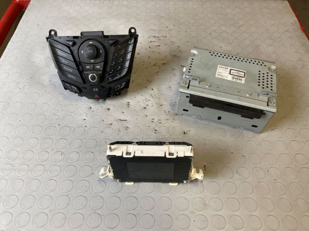 Autoradio originale Ford B-Max del 2014