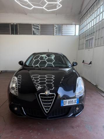 Alfa Romeo Giulietta 1.6 105 CV - Foto 2