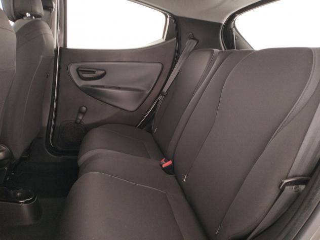 Lancia Ypsilon 1.2 69 CV Silver - NEOPATENTATI - Foto 10