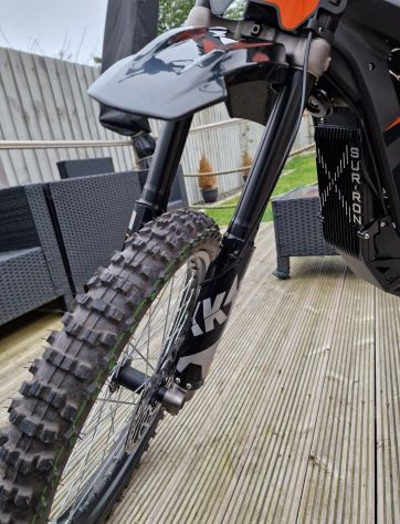 Bicicletta elettrica Sur-Ron Light Bee X del 2023 - Foto 3