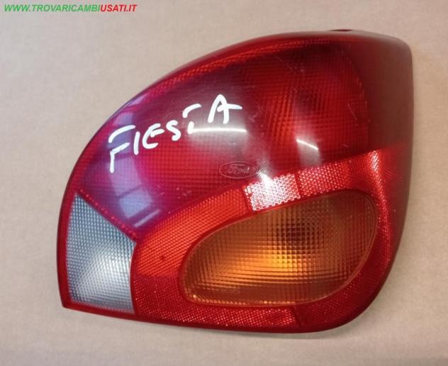 FANALE POST.D. FORD FIESTA (DX)  Parti elettriche  Fanaleria  Fanali  Fanale post. sx. FORD - FIESTA - 01-09-1995 - 01-08-1999, FORD - FIESTA - 01