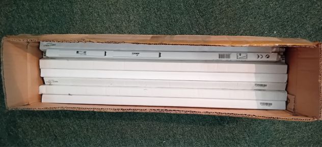 AFFARE BLOCCO 100 LAMPADE NEON e ACCESSORI MATERIALE ELETTRICO NUOVO IMBALLATO - Foto 5