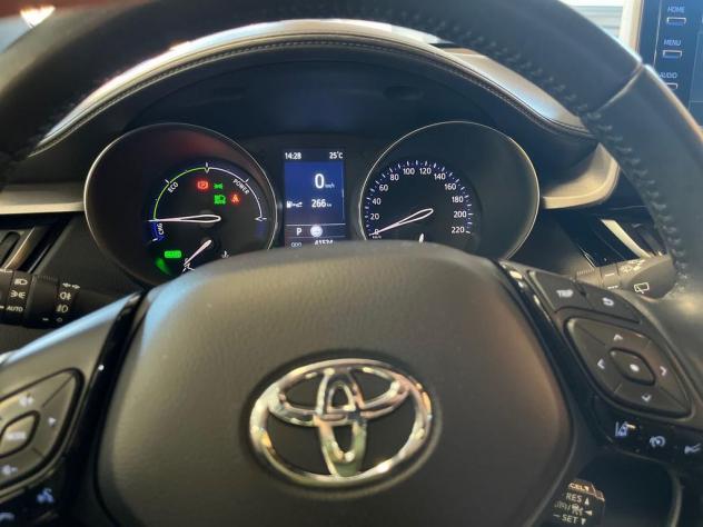 Toyota C-HR 1.8h Active e-cvt - Foto 8