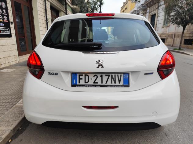 Peugeot 208 BlueHDi 75CV DIESEL ACTIVE - Foto 8