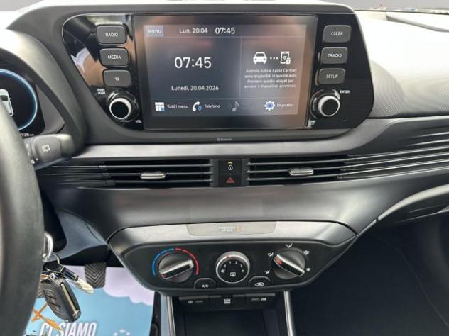 HYUNDAI i20 1.2 MPI Connectline rif. 23507115 - Foto 10