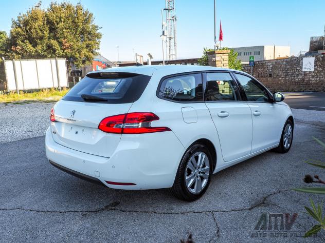 Peugeot 308 BlueHDi 100 S&S SW Business - Foto 4