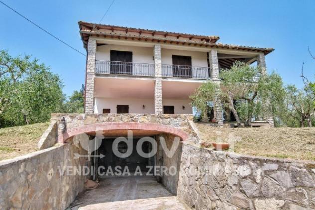 Villa di 300 m² con 5 locali e box auto doppio in vendita a Sinalunga - Foto 5