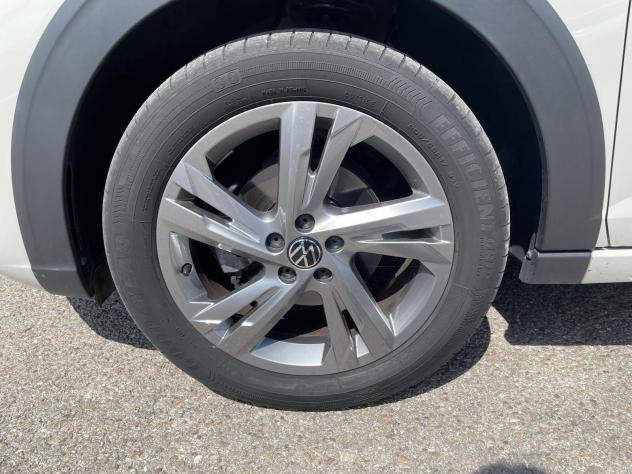 Volkswagen Taigo 1.0 TSI 110 CV DSG R-Line - Foto 8