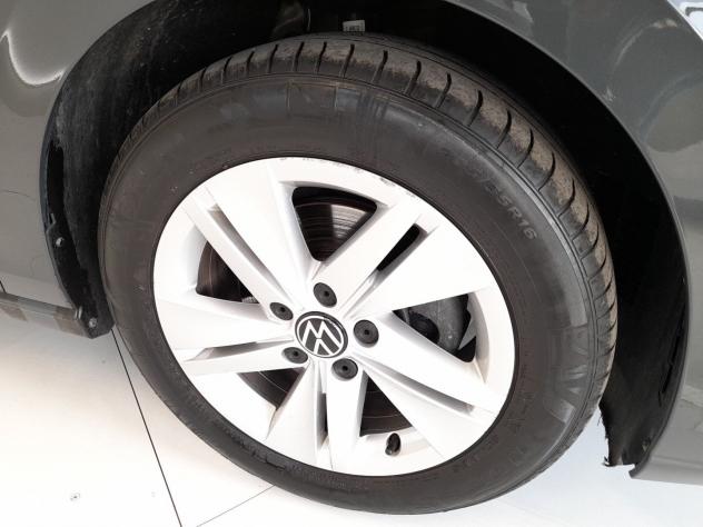 Volkswagen Golf 2.0 TDI SCR Life - Foto 7
