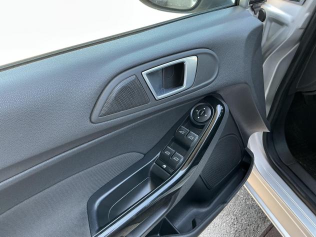 Ford Fiesta 1.4 GPL Neopatentati - Foto 9