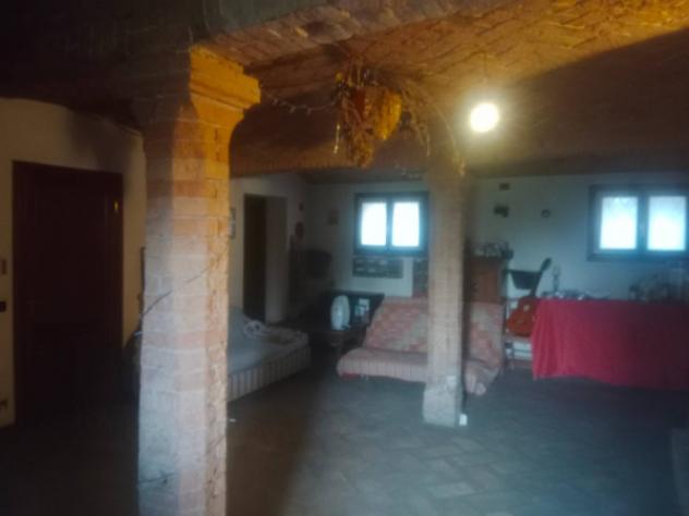 Villa di 10600 m² con più di 5 locali e box auto in vendita a Carpi - Foto 9