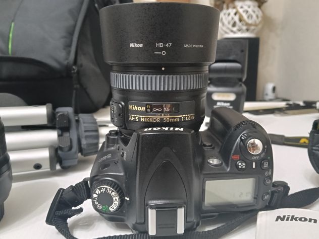 Nikon D90 con 4 obiettivi e accessori vari - Foto 9