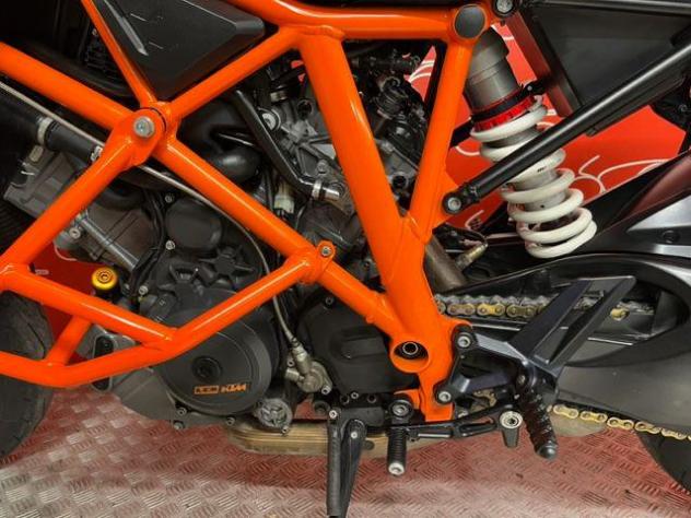 KTM 1290 Super Duke R R rif. 19299872 - Foto 9