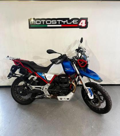 MOTO GUZZI V85 TT 2023