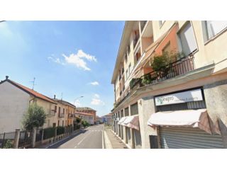 Bilocale 70Mq cantina e balcone - Vicino metro M1