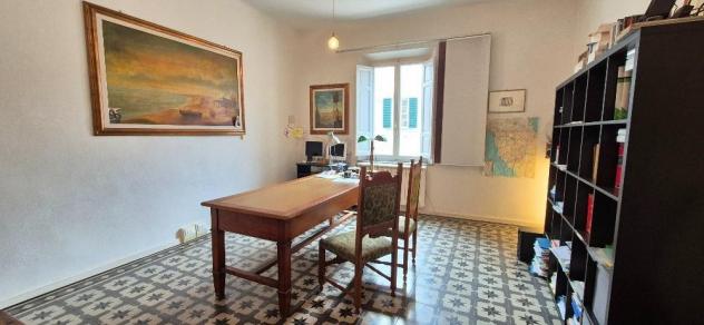ufficio in affitto a Cascina in zona Navacchio