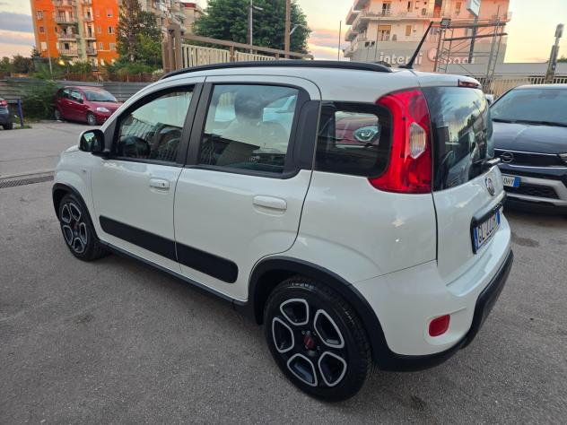Fiat Panda 1.0 FireFly S&S Hybrid City Cross - Foto 6