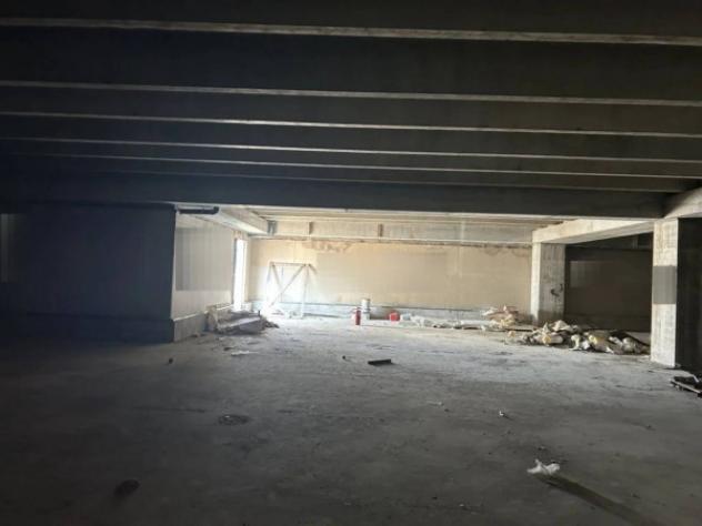 Immobile in asta di 1846 m² in vendita a Cascina - Foto 11