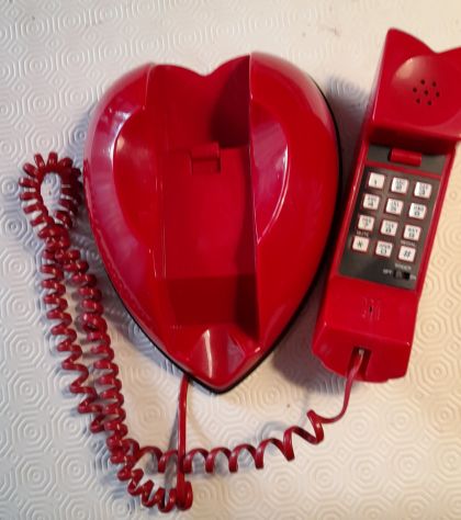 telefono a forma di cuore funzionante - Foto 3