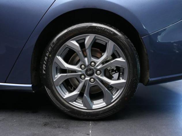 FORD Focus 1.0 EcoBoost Hybrid 125CV Powershift SW ST-Line De rif. 24047840 - Foto 5
