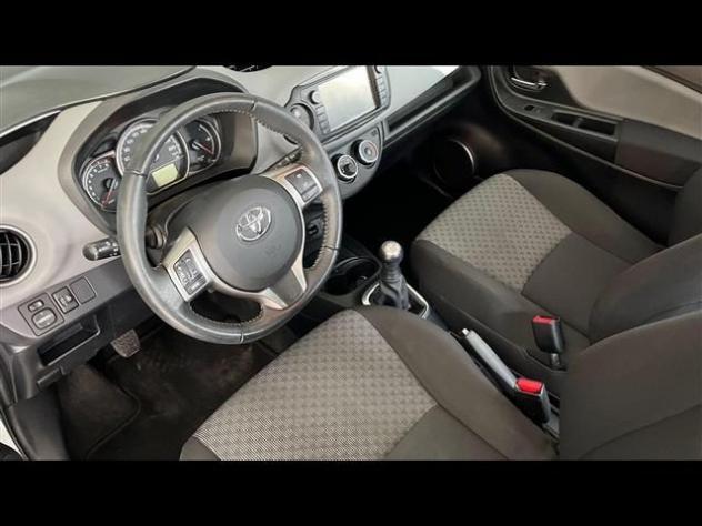 TOYOTA Yaris 5 Porte 1.0 Active rif. 24117205 - Foto 10