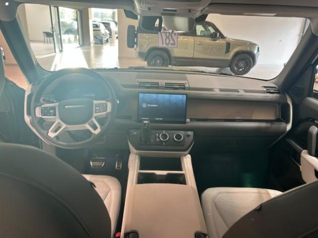 LAND ROVER Defender 110 3.0D I6 200 CV AWD Auto X-Dynamic SE rif. 24171941 - Foto 7