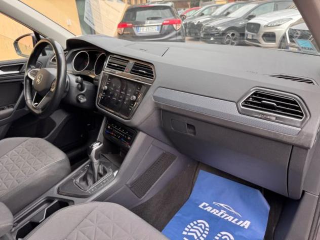 VOLKSWAGEN Tiguan 2.0 TDI 150 CV SCR DSG Life rif. 24162604 - Foto 9