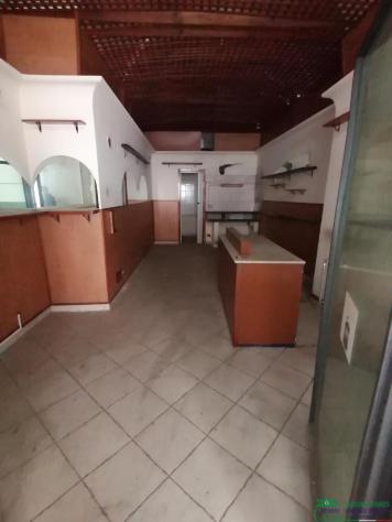 Rif. 8502 - Locale commerciale 'via Roma'