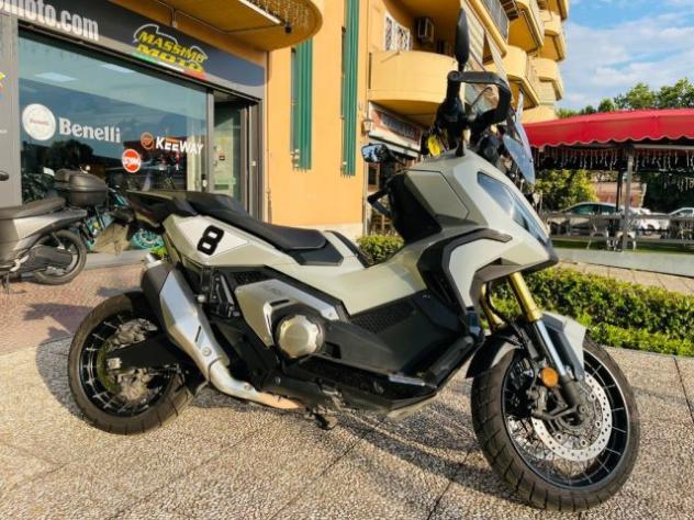 HONDA X-ADV 750 TUTTO INCLUSO ANCHE PASSAGGIO! MINI RATE rif. 23837389 - Foto 5