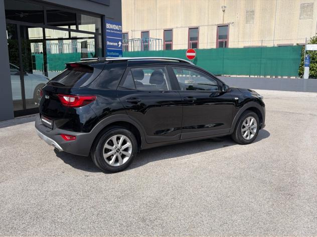Kia Stonic Stonic 1.2 dpi URBAN gpl 82cv - Foto 3