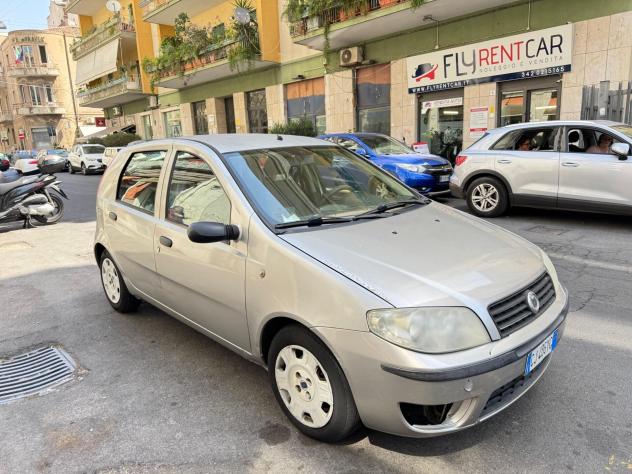 FIAT PUNTO 1.3 MULTIJET DIESEL 5 PORTE CLIMATIZZATA