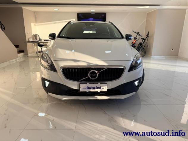 VOLVO V40 Cross Country D2 Geartronic rif. 24038926 - Foto 2