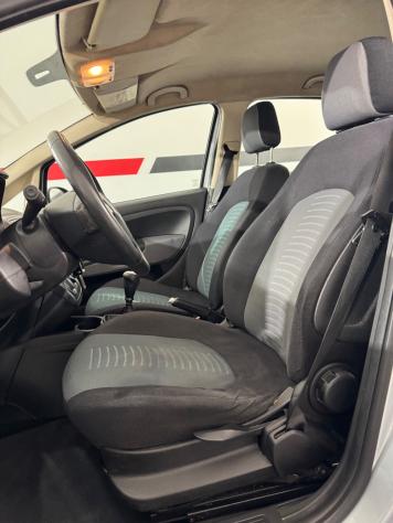 Fiat Grande Punto 1.3 MJT 90 CV 5 porte Emotion - Foto 7