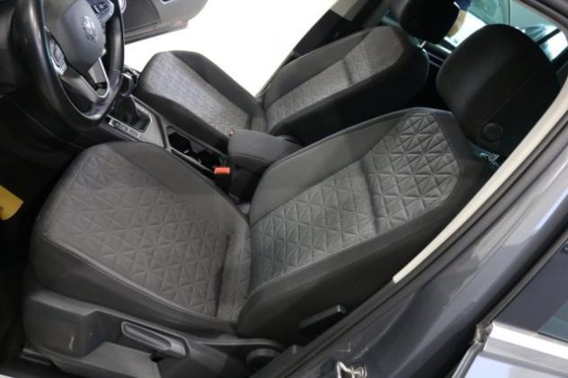 VOLKSWAGEN Tiguan 2.0 TDI 150 CV SCR DSG Life rif. 23969203 - Foto 10