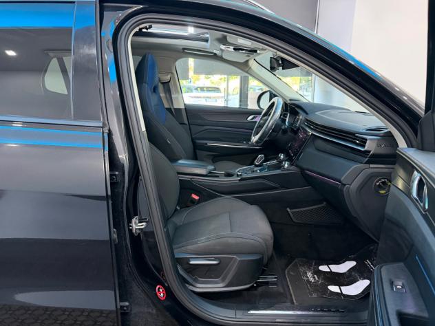 Lynk&co 01 PHEV - Foto 8
