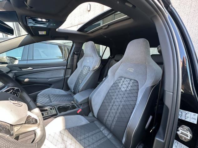 Volkswagen Golf 1.5 eTSI R-Line 150cv DSG *PROMO AZZURRA* - Foto 4